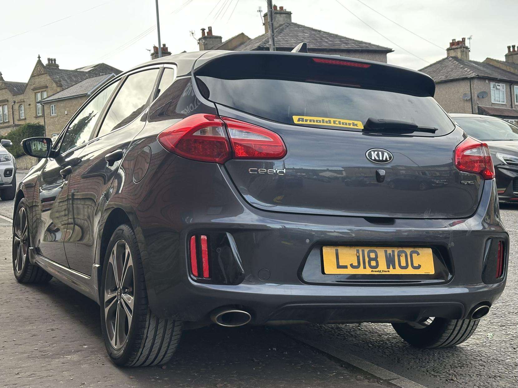 A 2018 KIA CEED 1.6 CRDi GT-Line Hatchback 5dr Diesel Manual Euro 6 (s/s) (134 bhp) A 2018 KIA CEED 1.6 CRDi GT-Line Hatchback 5dr Diesel Manual Euro 6 (s/s) (134 bhp)