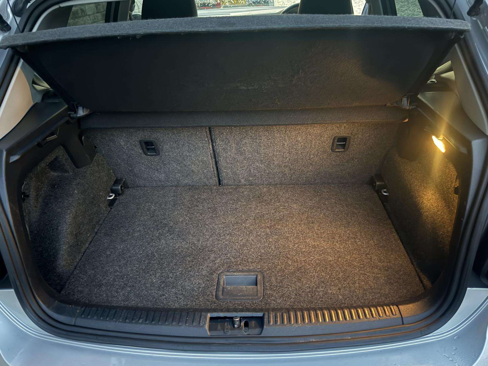 2015 VOLKSWAGEN POLO 2015 VOLKSWAGEN POLO