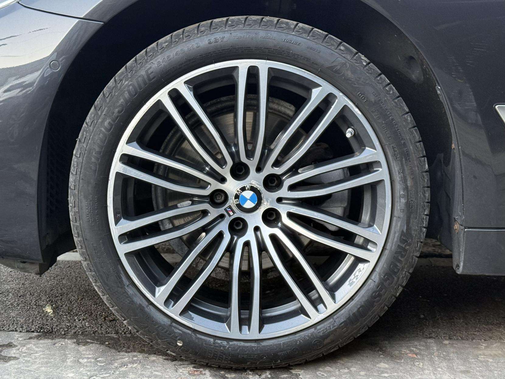 2017 BMW 5 SERIES 2017 BMW 5 SERIES