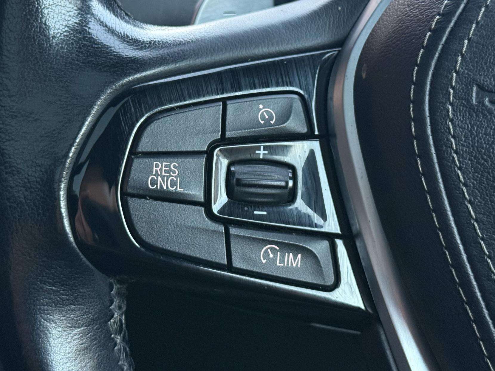 2017 BMW 5 SERIES 2017 BMW 5 SERIES