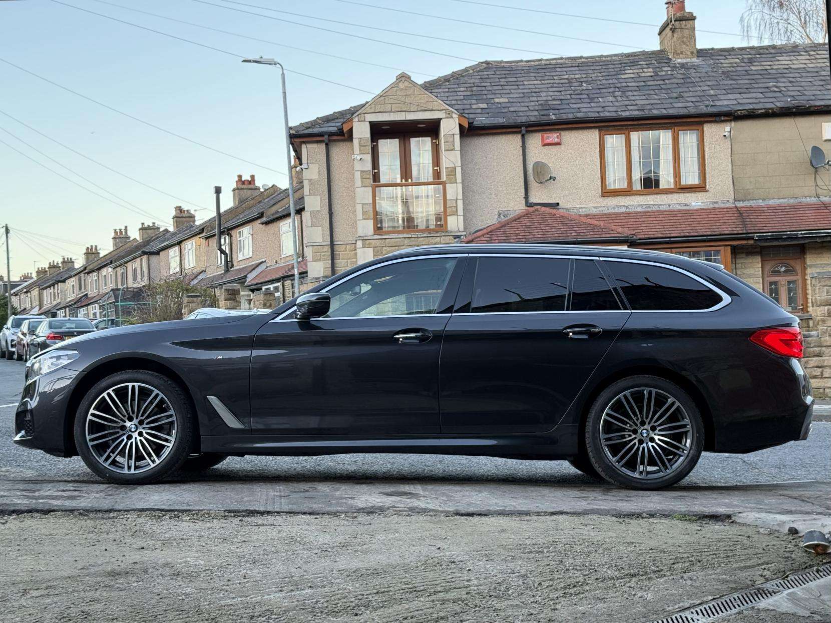 2017 BMW 5 SERIES 2017 BMW 5 SERIES