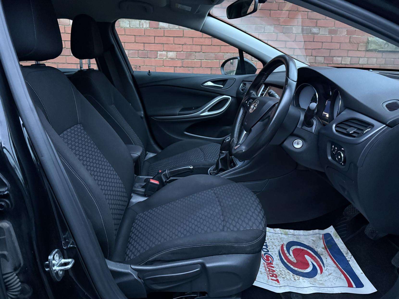 2017 VAUXHALL ASTRA 2017 VAUXHALL ASTRA