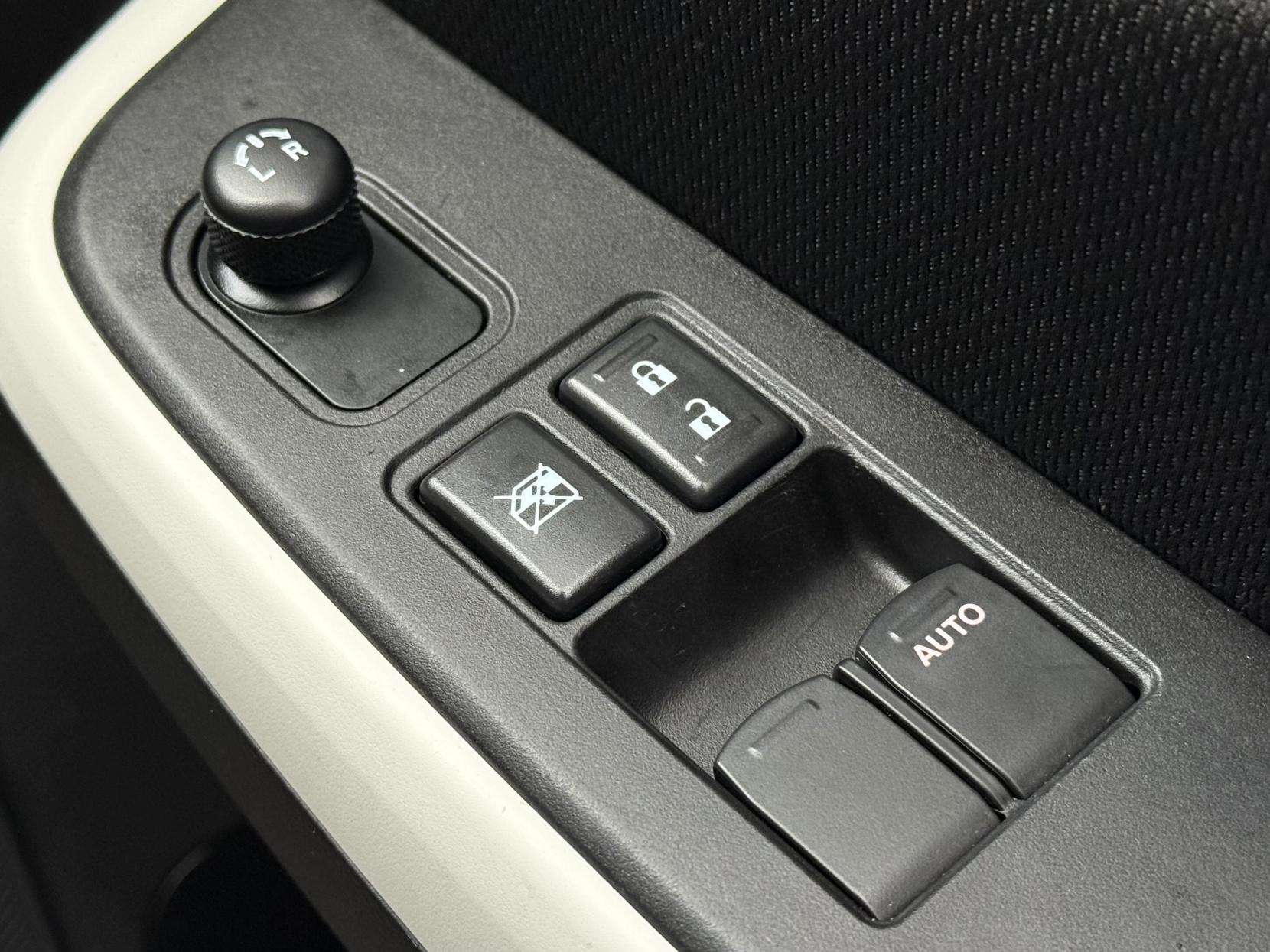 2019 SUZUKI SWIFT 2019 SUZUKI SWIFT