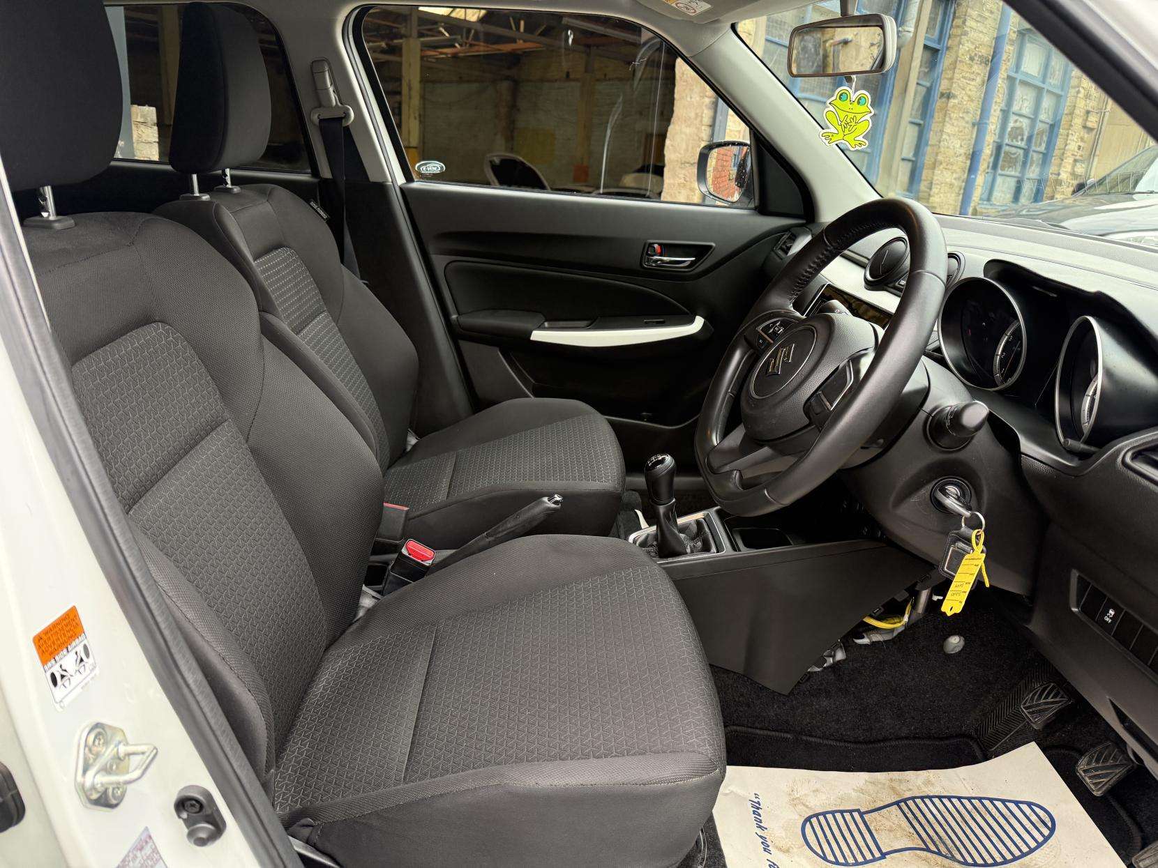 2019 SUZUKI SWIFT 2019 SUZUKI SWIFT