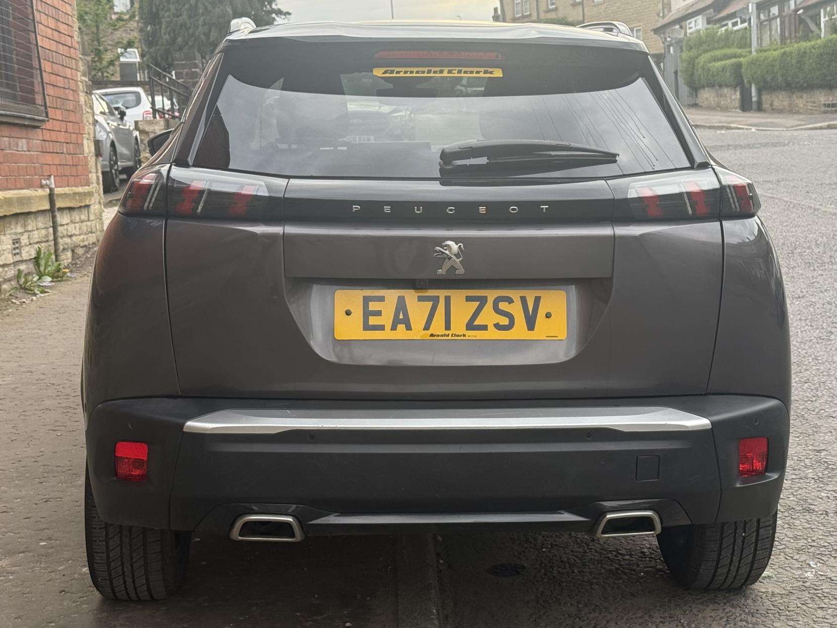 2021 PEUGEOT 2008 2021 PEUGEOT 2008