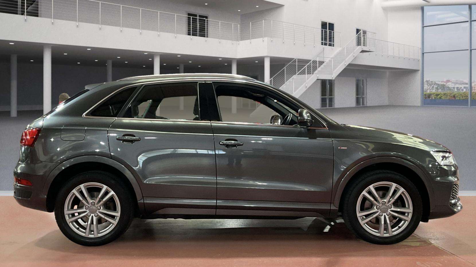 2018 AUDI Q3 2018 AUDI Q3