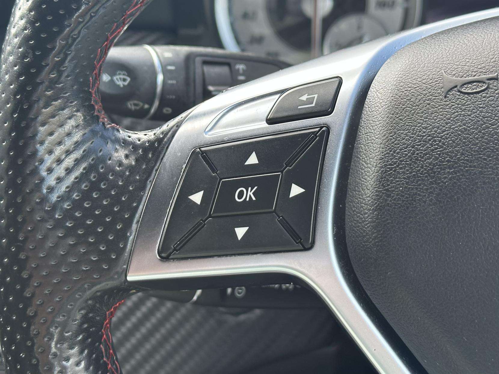 2015 MERCEDES-BENZ A CLASS 2015 MERCEDES-BENZ A CLASS