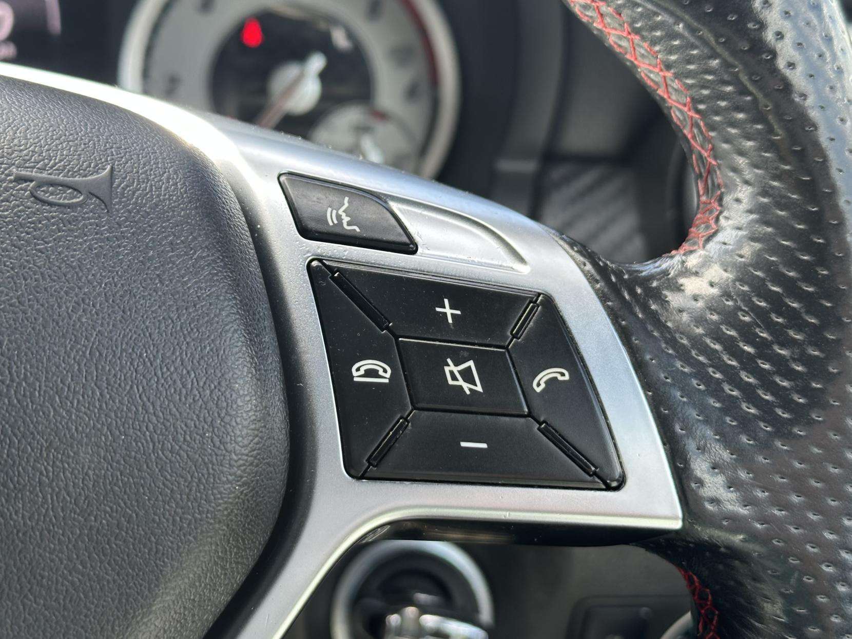 2015 MERCEDES-BENZ A CLASS 2015 MERCEDES-BENZ A CLASS
