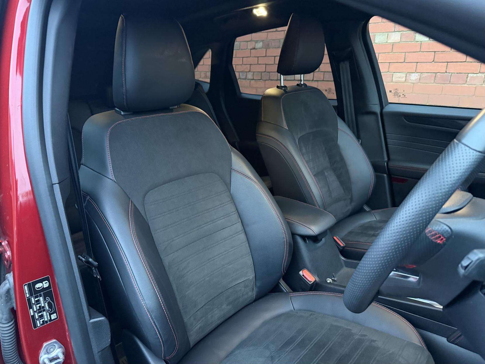 2022 FORD KUGA 2022 FORD KUGA