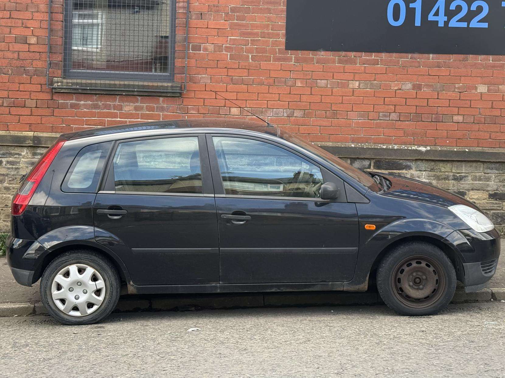 2004 FORD FIESTA 2004 FORD FIESTA