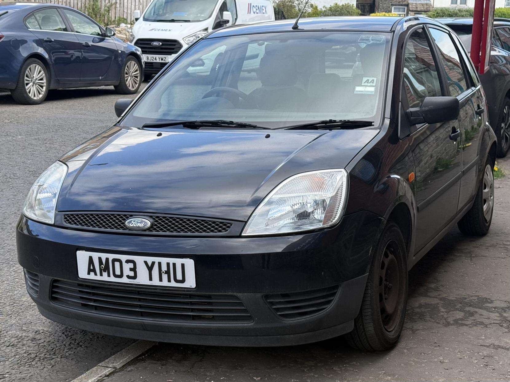 A 2004 FORD FIESTA 1.4 LX Hatchback 5dr Petrol Manual (a/c) (153 g/km, 79 bhp) A 2004 FORD FIESTA 1.4 LX Hatchback 5dr Petrol Manual (a/c) (153 g/km, 79 bhp)