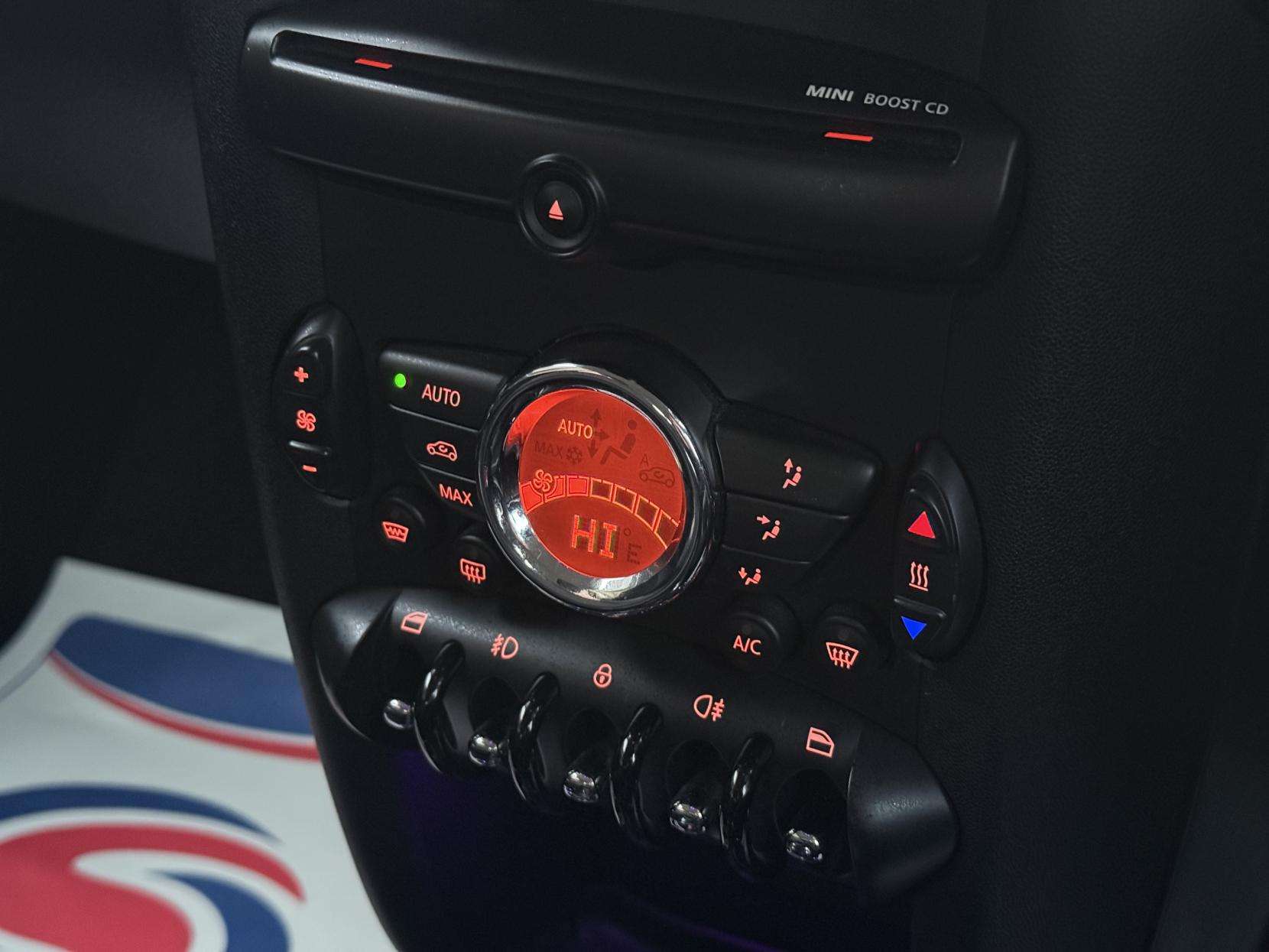 2013 MINI CLUBMAN 2013 MINI CLUBMAN