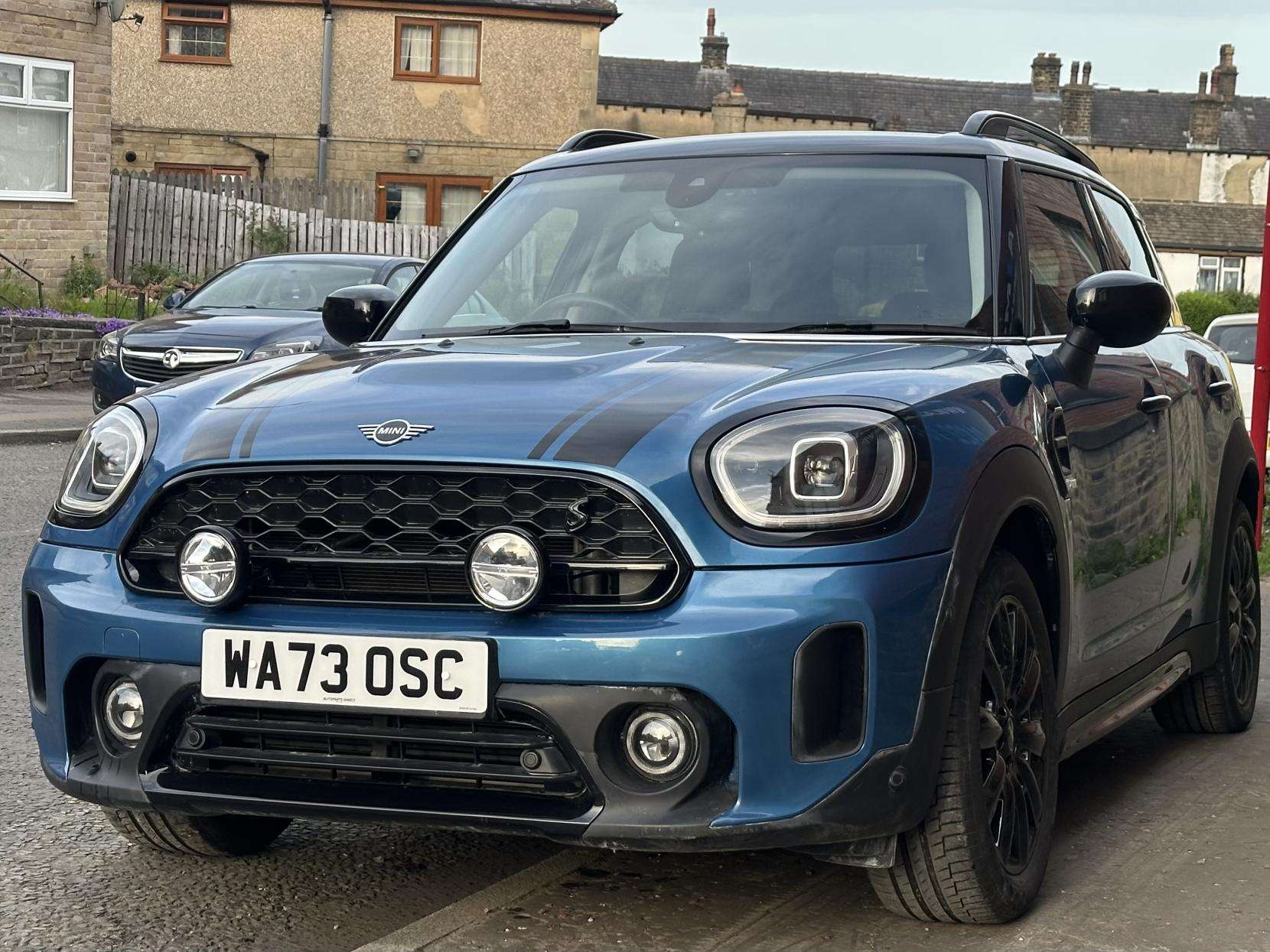 A 2023 MINI COUNTRYMAN 1.5 Cooper Classic SUV 5dr Petrol Steptronic Euro 6 (s/s) (136 ps) A 2023 MINI COUNTRYMAN 1.5 Cooper Classic SUV 5dr Petrol Steptronic Euro 6 (s/s) (136 ps)