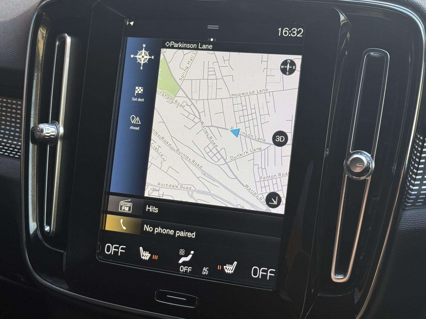 2020 VOLVO XC40 2020 VOLVO XC40