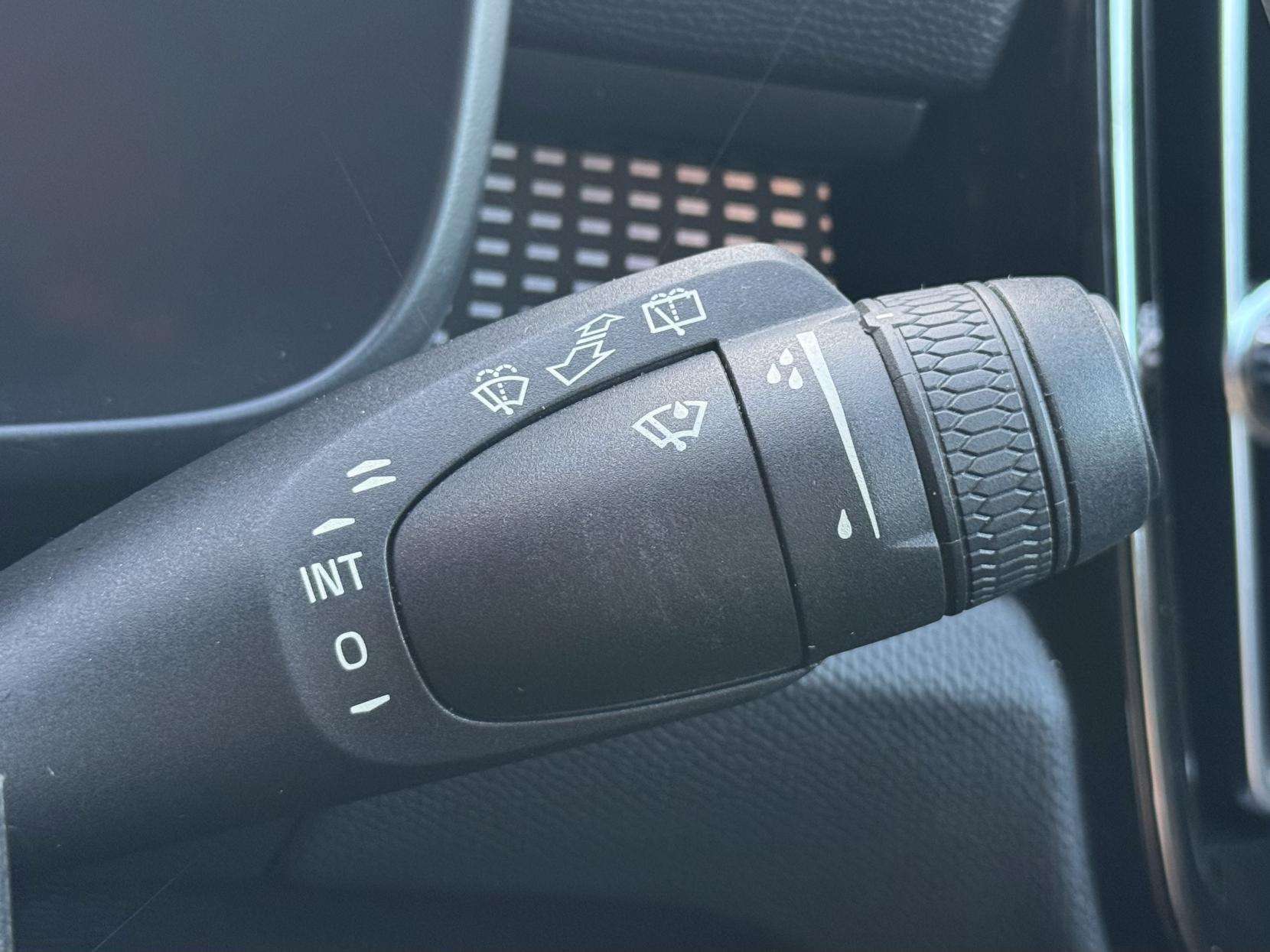 2020 VOLVO XC40 2020 VOLVO XC40