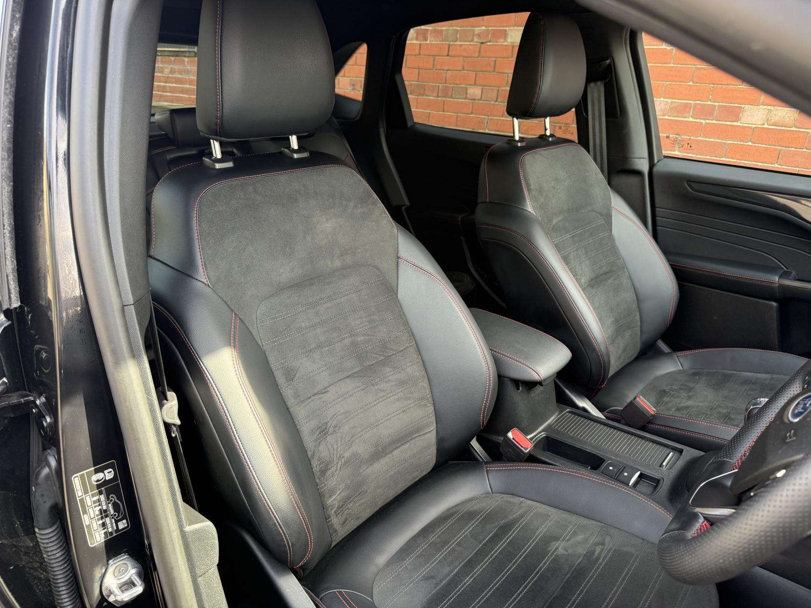 2024 FORD KUGA 2024 FORD KUGA