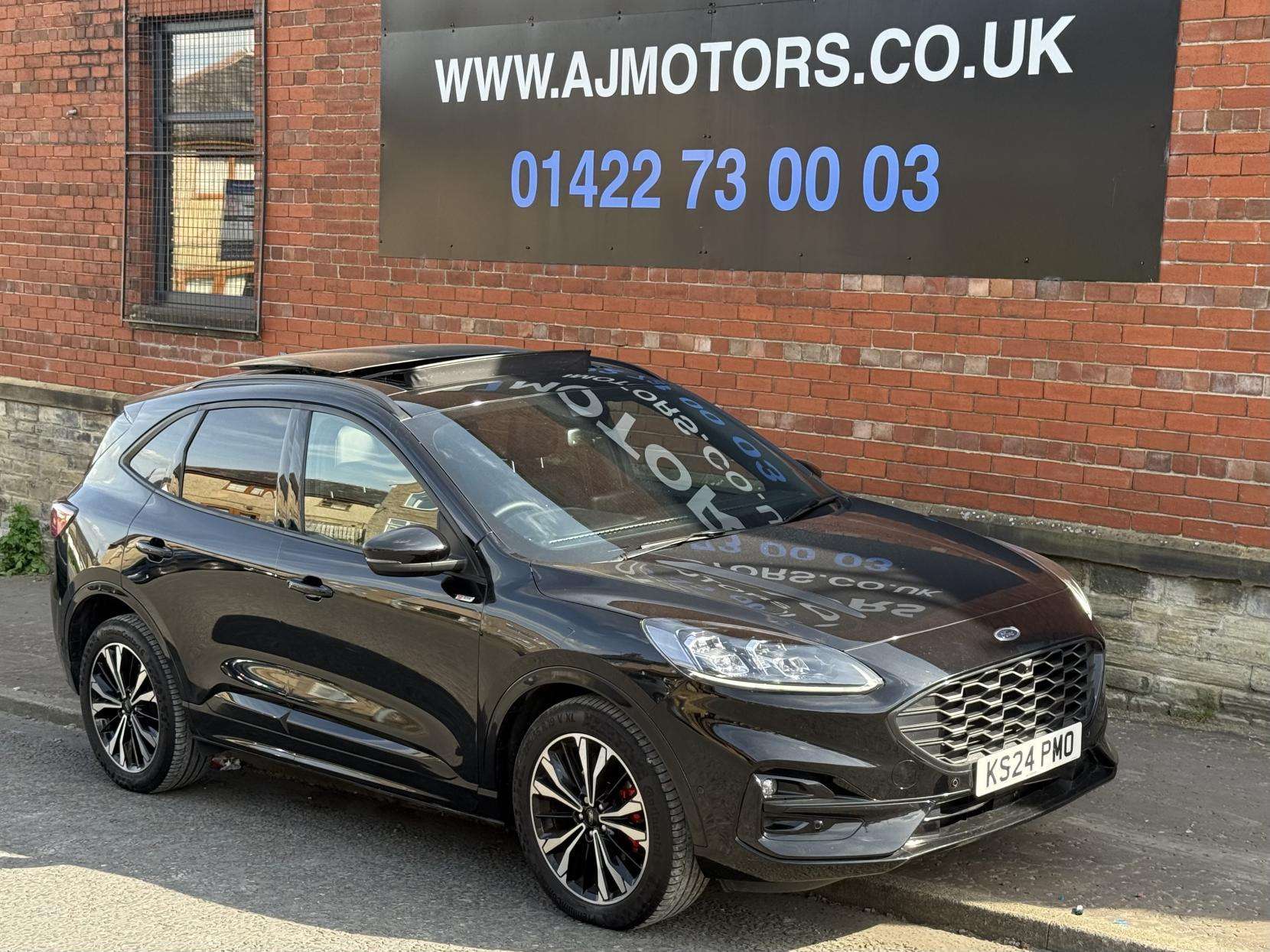 A 2024 FORD KUGA 1.5T EcoBoost ST-Line X Edition SUV 5dr Petrol Manual Euro 6 (s/s) (150 ps) A 2024 FORD KUGA 1.5T EcoBoost ST-Line X Edition SUV 5dr Petrol Manual Euro 6 (s/s) (150 ps)