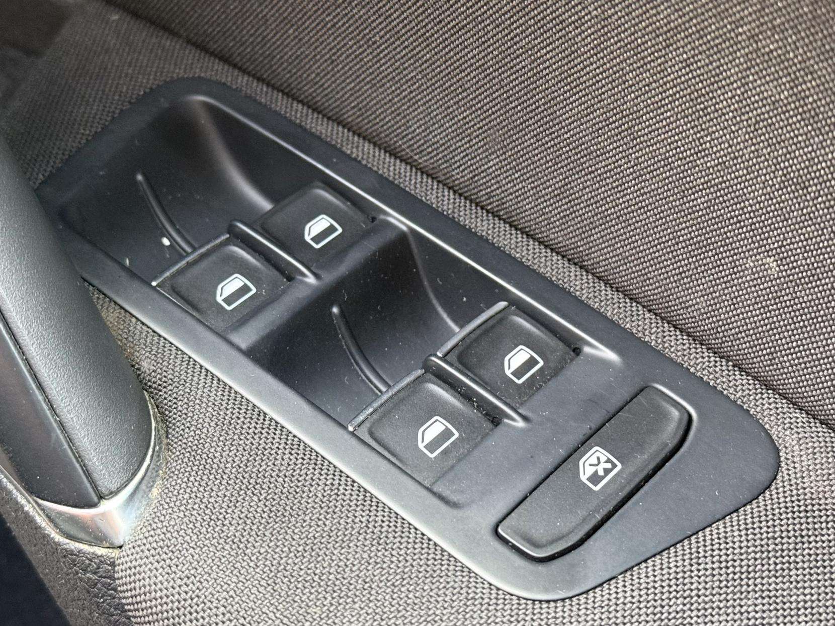 2014 VOLKSWAGEN GOLF 2014 VOLKSWAGEN GOLF