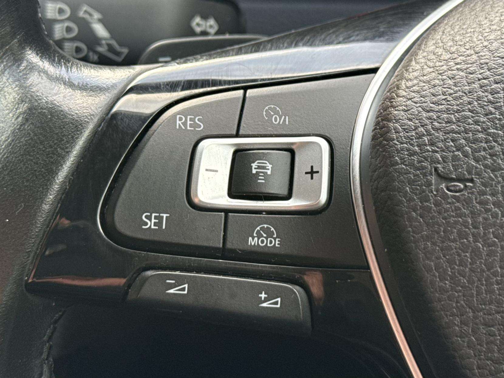 2014 VOLKSWAGEN GOLF 2014 VOLKSWAGEN GOLF