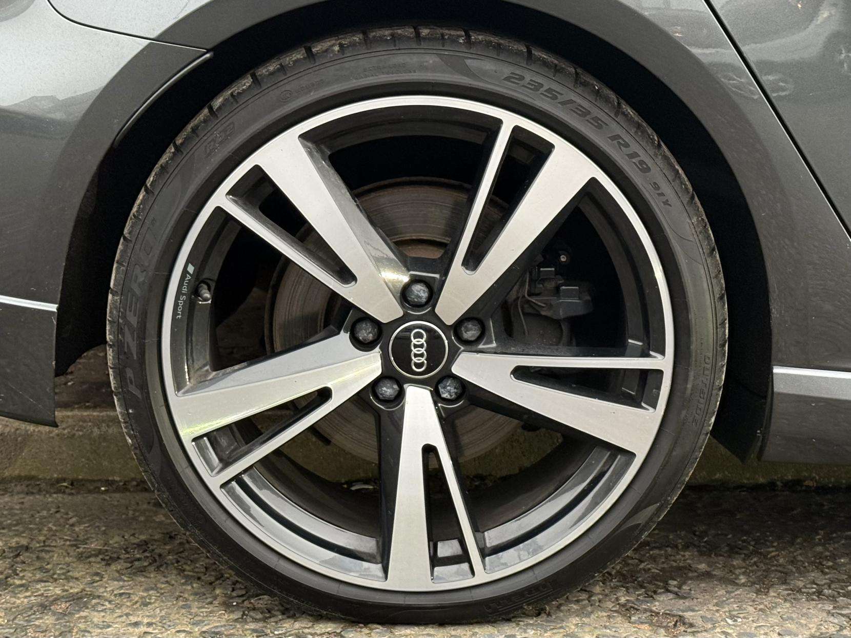 2019 AUDI RS3 2019 AUDI RS3