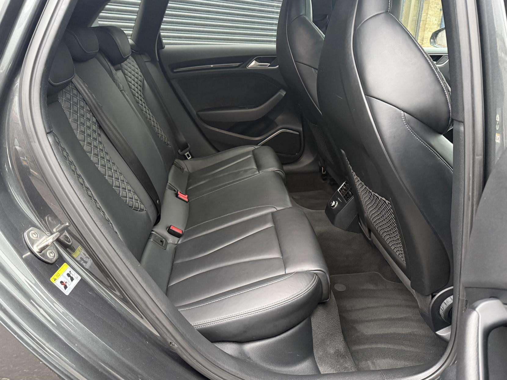 2019 AUDI RS3 2019 AUDI RS3