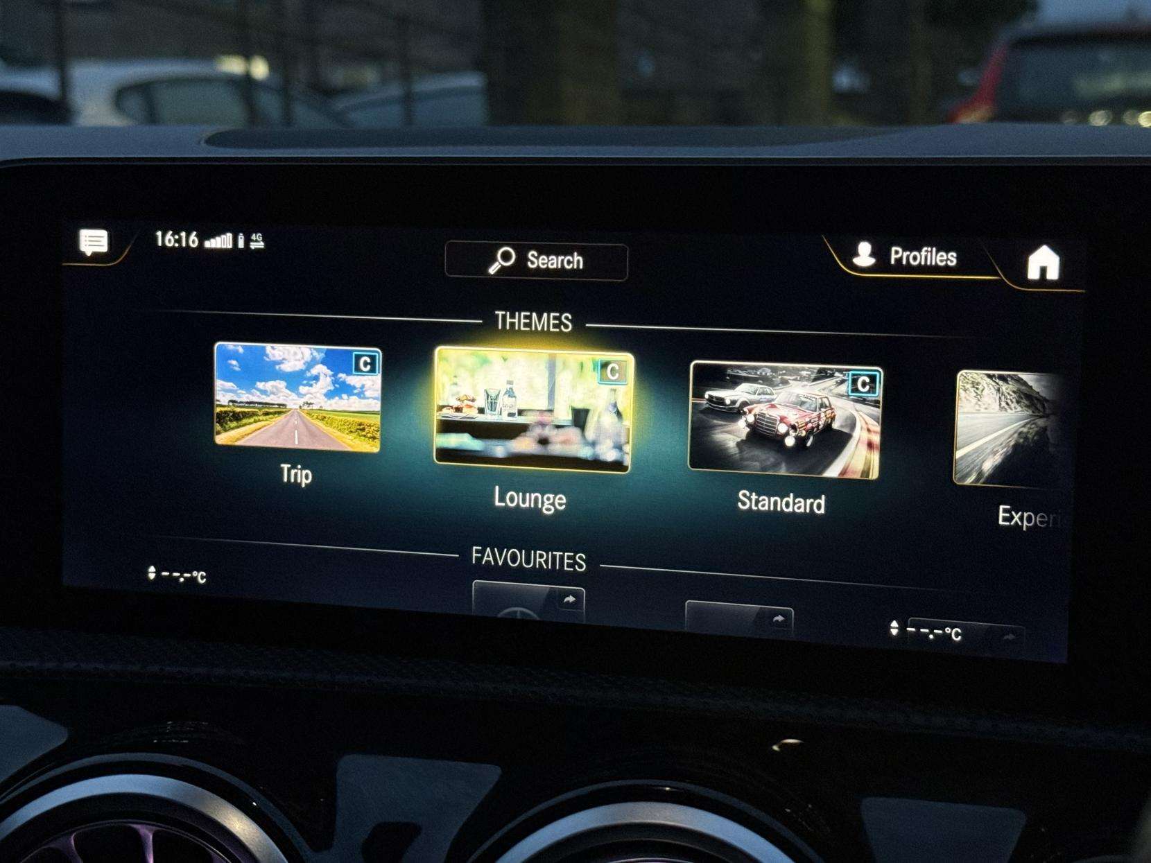 2019 MERCEDES-BENZ A CLASS 2019 MERCEDES-BENZ A CLASS