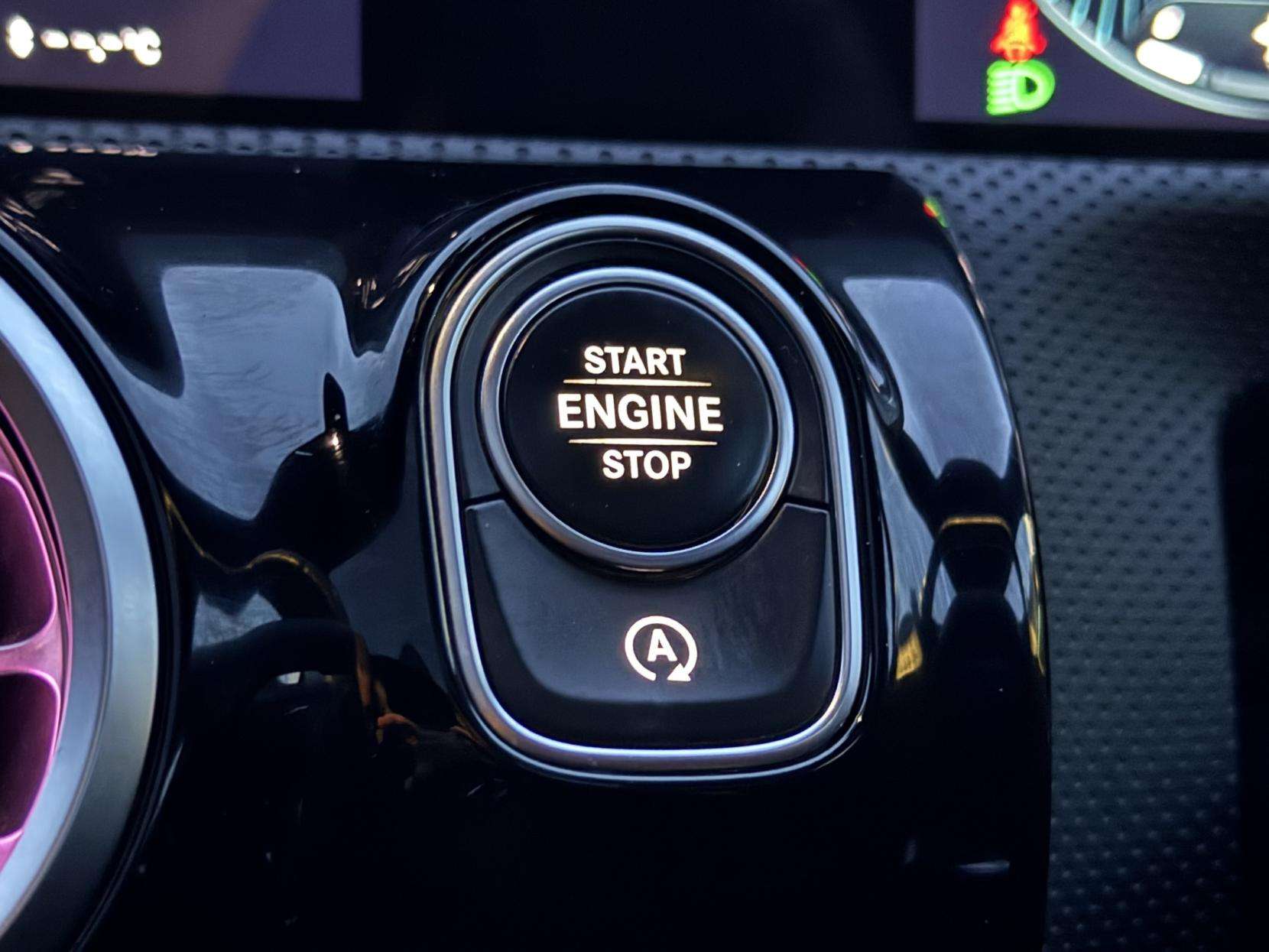 2019 MERCEDES-BENZ A CLASS 2019 MERCEDES-BENZ A CLASS