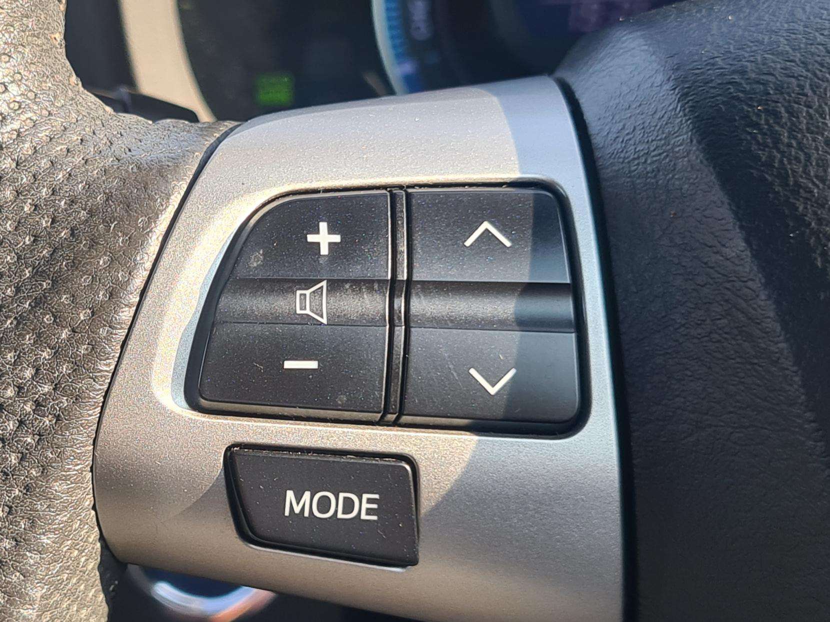 2012 TOYOTA AURIS 2012 TOYOTA AURIS