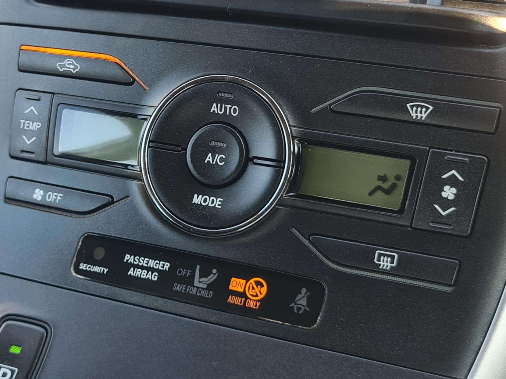 2012 TOYOTA AURIS 2012 TOYOTA AURIS