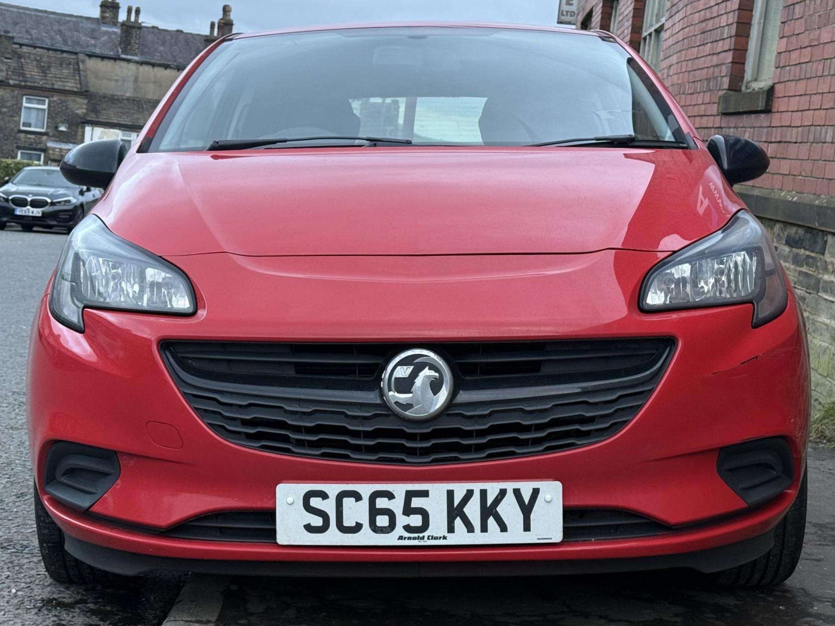 A 2015 VAUXHALL CORSA 1.2i Sting Hatchback 3dr Petrol Manual Euro 6 (70 ps) A 2015 VAUXHALL CORSA 1.2i Sting Hatchback 3dr Petrol Manual Euro 6 (70 ps)