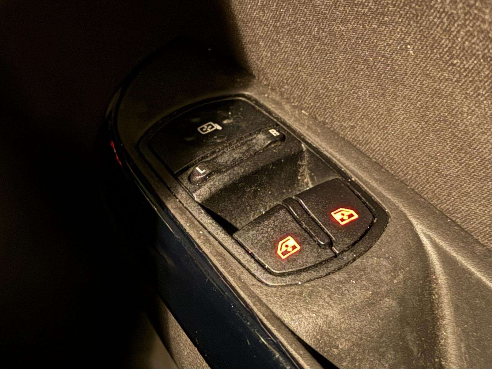 2015 VAUXHALL CORSA 2015 VAUXHALL CORSA