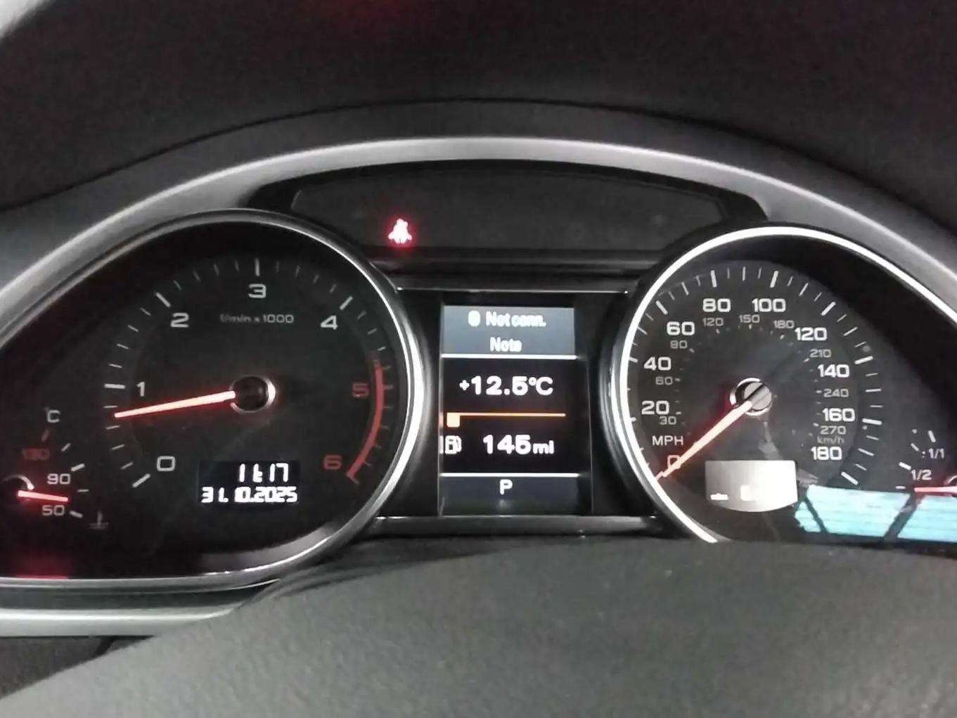 2013 AUDI Q7 2013 AUDI Q7