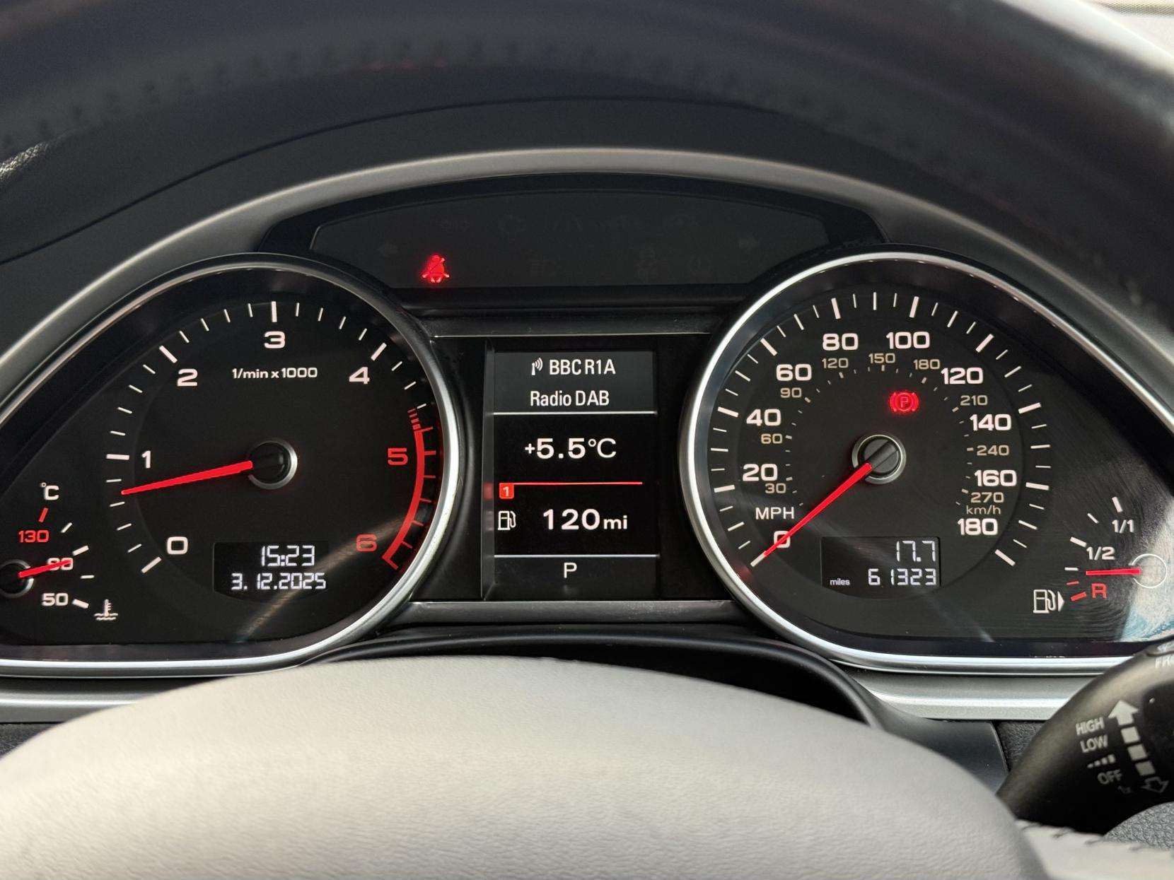 2013 AUDI Q7 2013 AUDI Q7