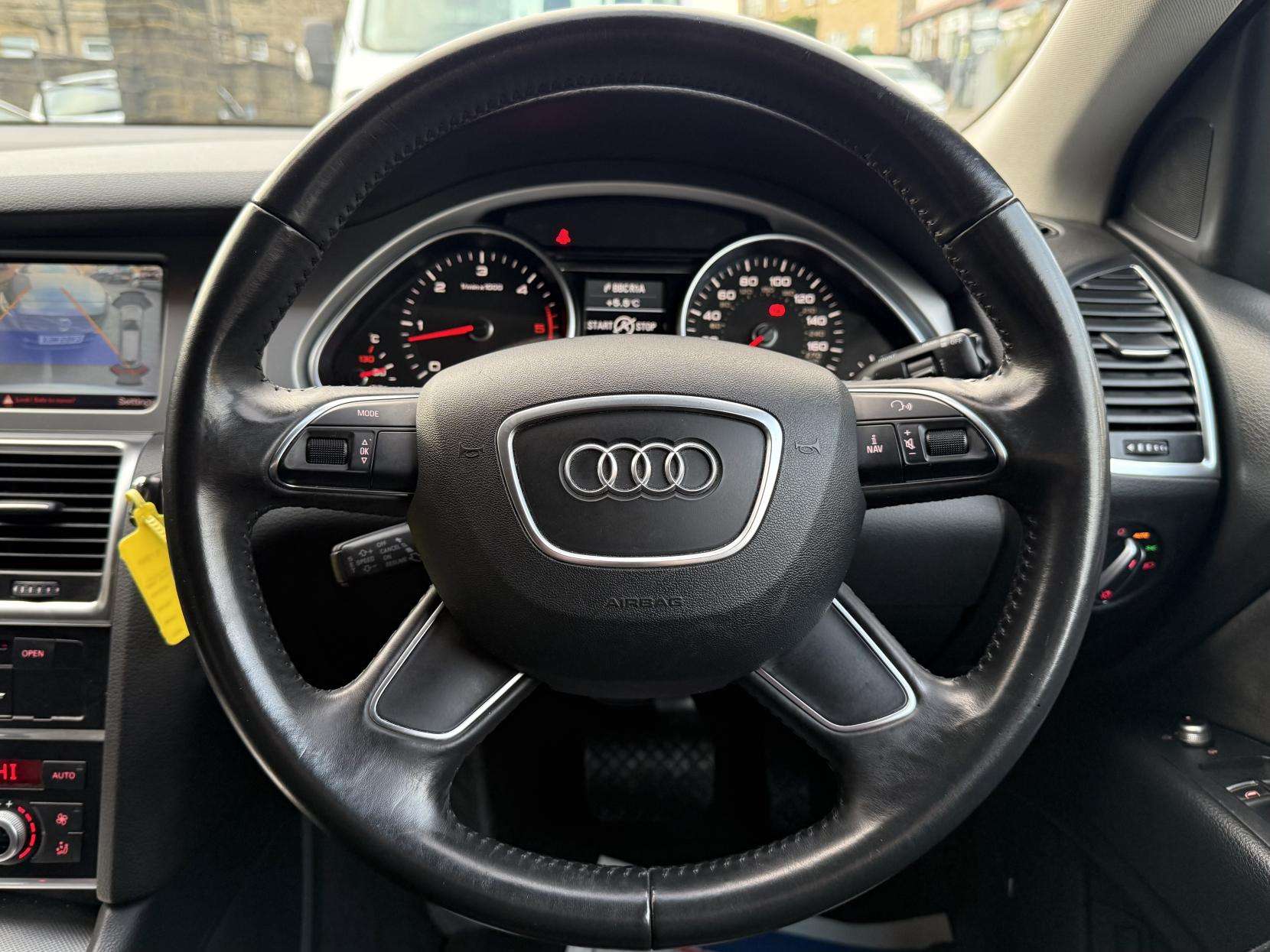2013 AUDI Q7 2013 AUDI Q7