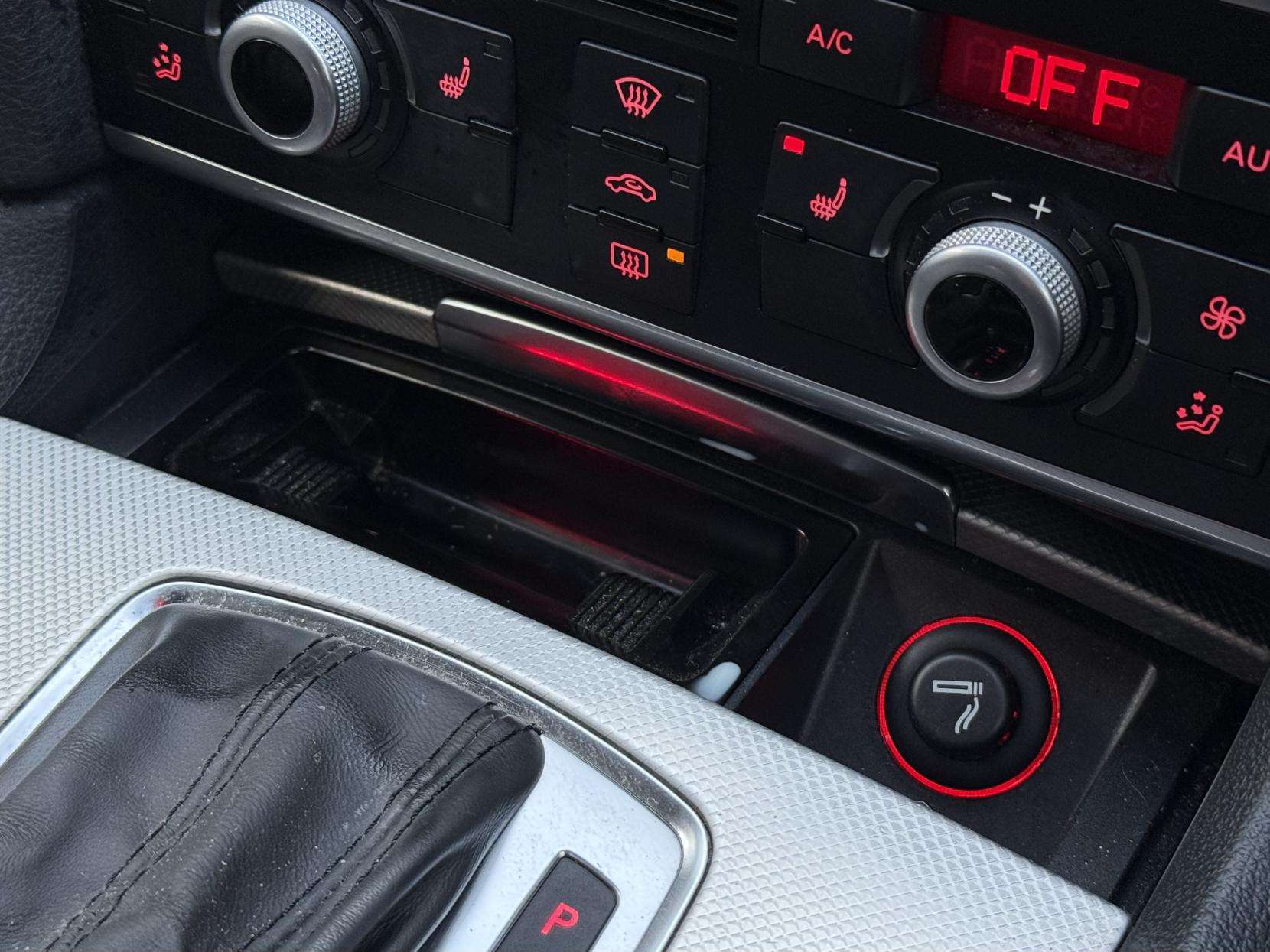 2013 AUDI Q7 2013 AUDI Q7