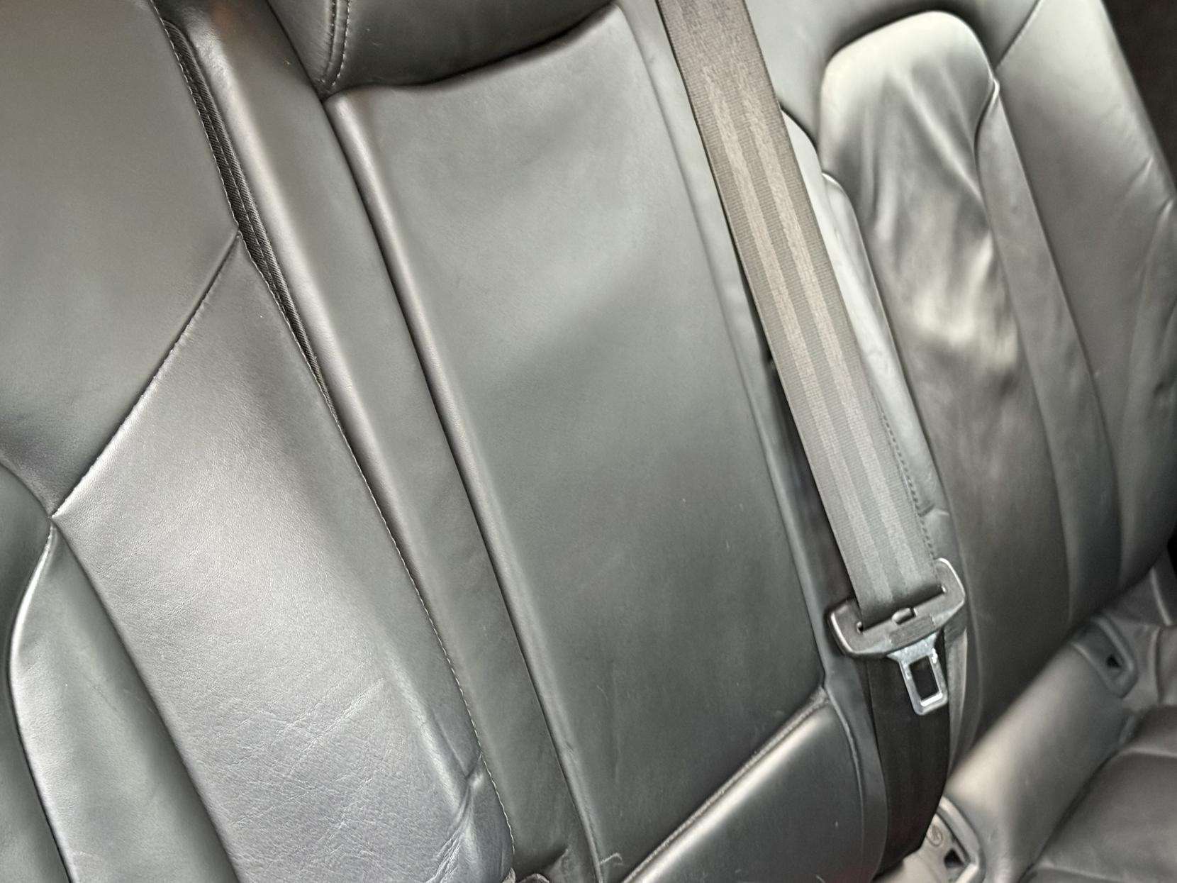 2013 AUDI Q7 2013 AUDI Q7