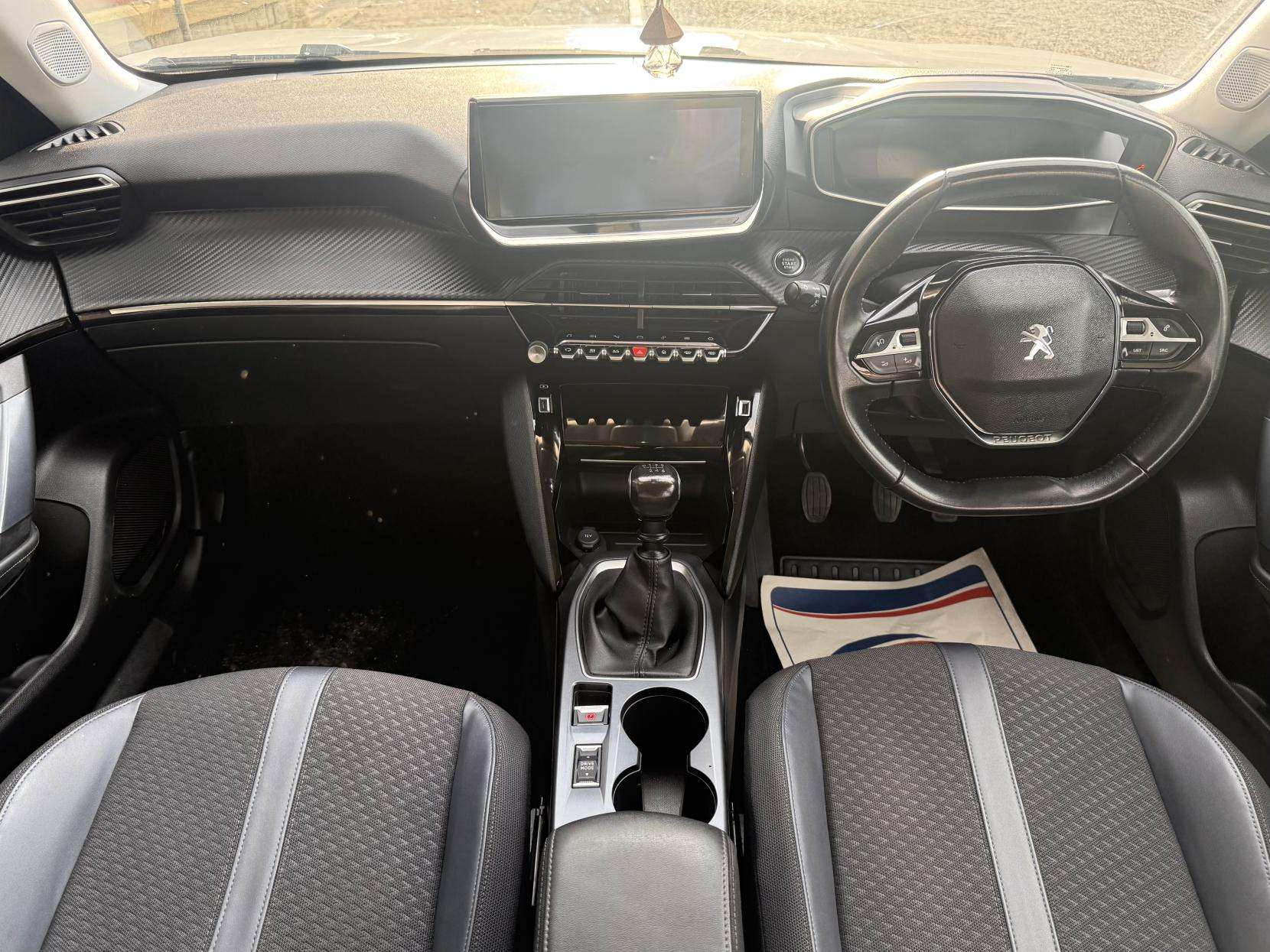 2020 PEUGEOT 2008 2020 PEUGEOT 2008