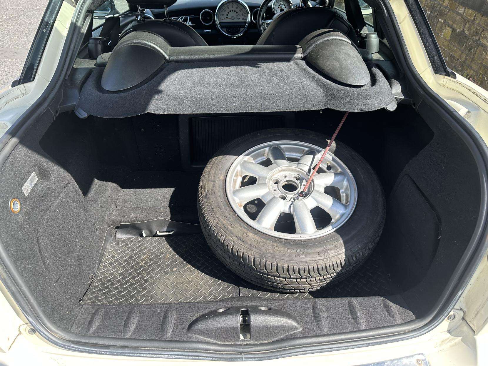 2012 MINI COUPE 2012 MINI COUPE