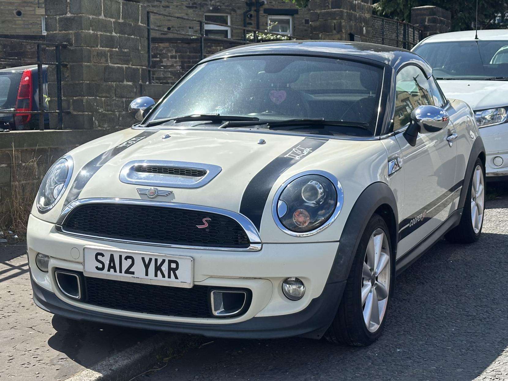 A 2012 MINI COUPE 2.0 Cooper SD Coupe 2dr Diesel Manual Euro 5 (s/s) (143 ps) A 2012 MINI COUPE 2.0 Cooper SD Coupe 2dr Diesel Manual Euro 5 (s/s) (143 ps)
