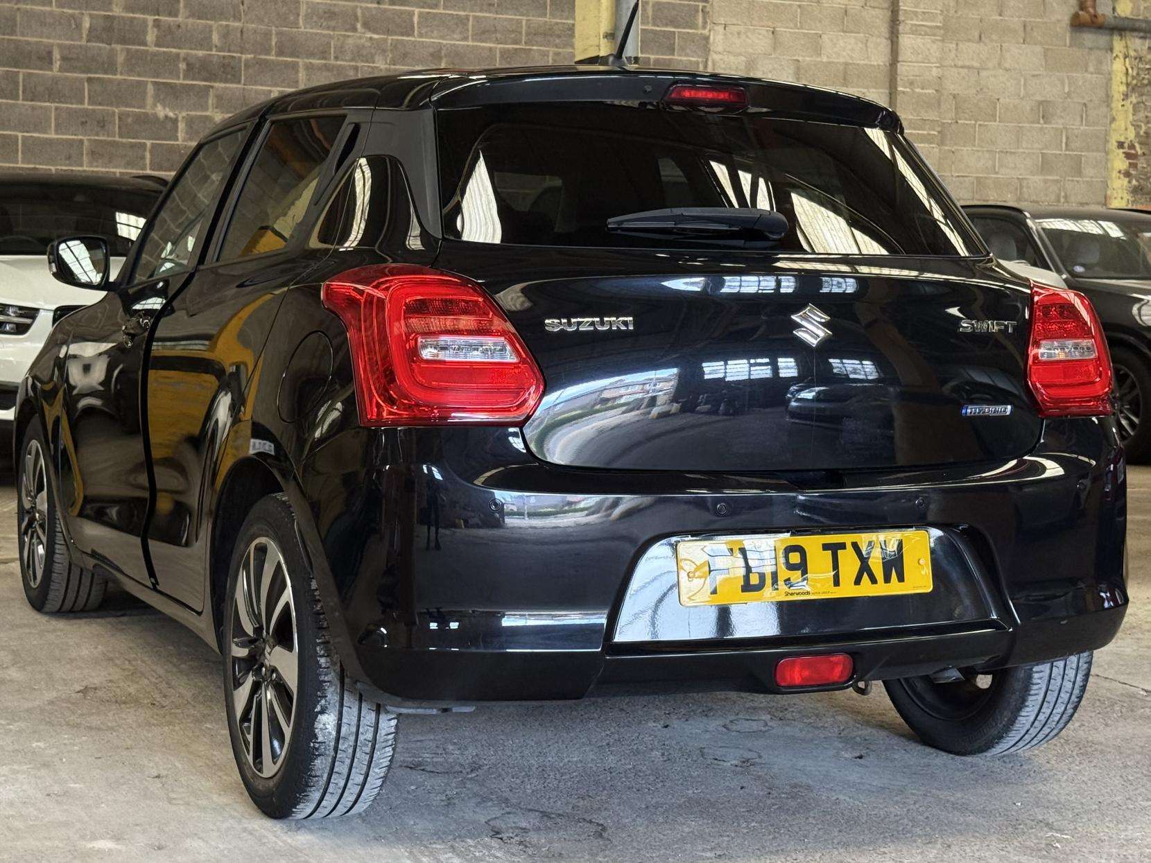 2019 SUZUKI SWIFT 2019 SUZUKI SWIFT