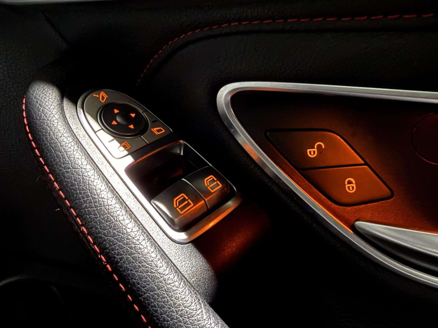 2019 MERCEDES-BENZ C 43 AMG 2019 MERCEDES-BENZ C 43 AMG