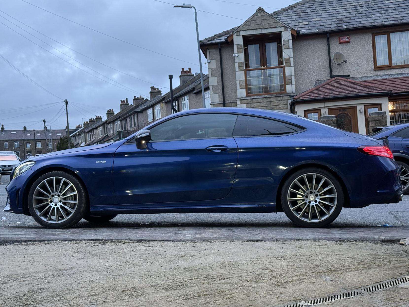 A 2019 MERCEDES-BENZ C 43 AMG Other A 2019 MERCEDES-BENZ C 43 AMG Other