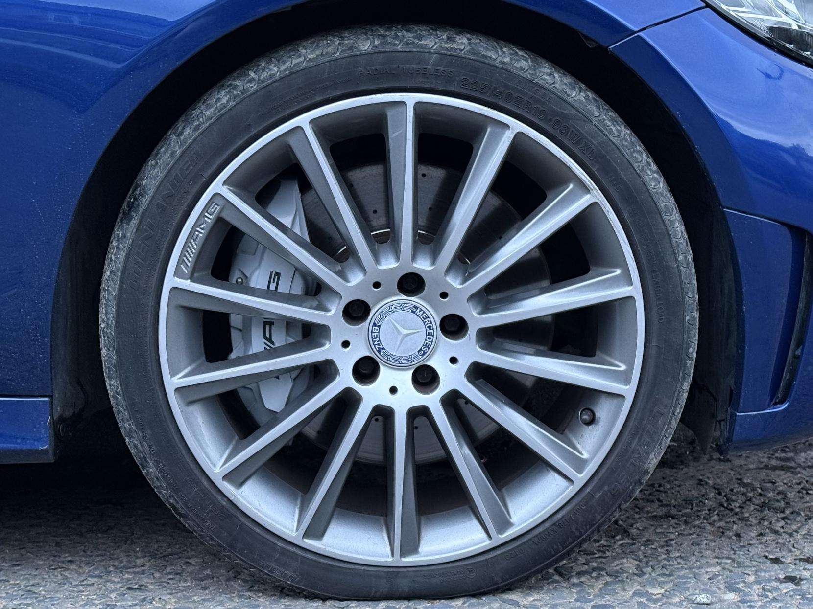 2019 MERCEDES-BENZ C 43 AMG 2019 MERCEDES-BENZ C 43 AMG