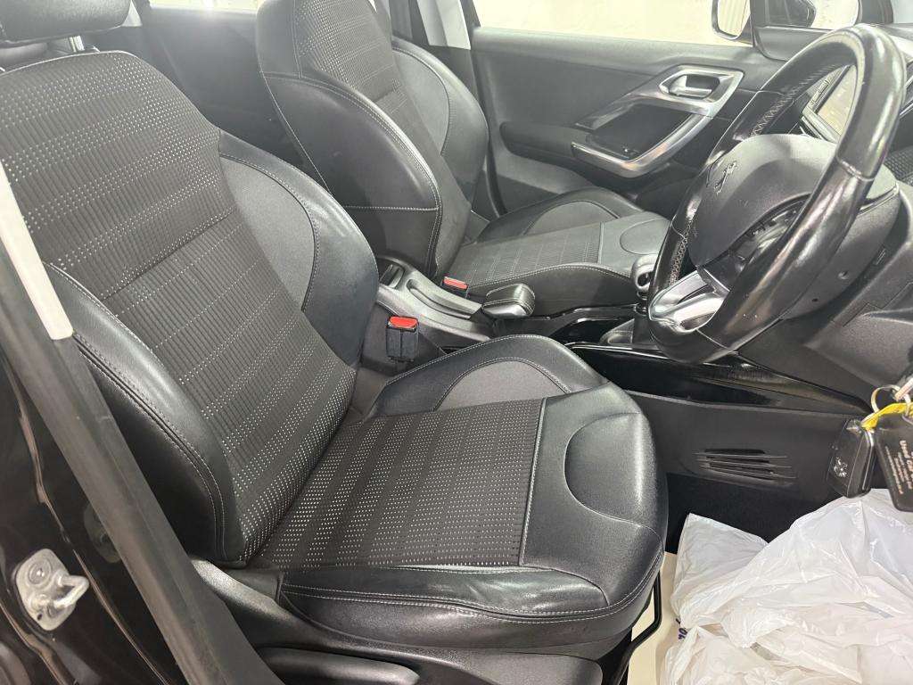 2017 PEUGEOT 2008 2017 PEUGEOT 2008