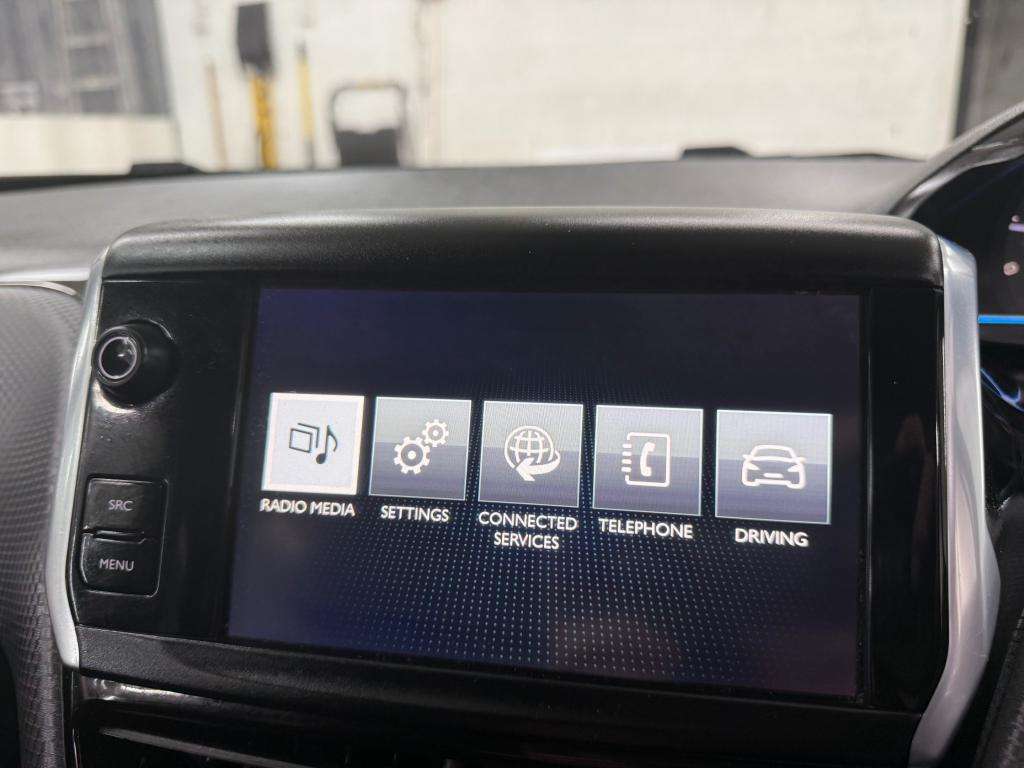 2017 PEUGEOT 2008 2017 PEUGEOT 2008