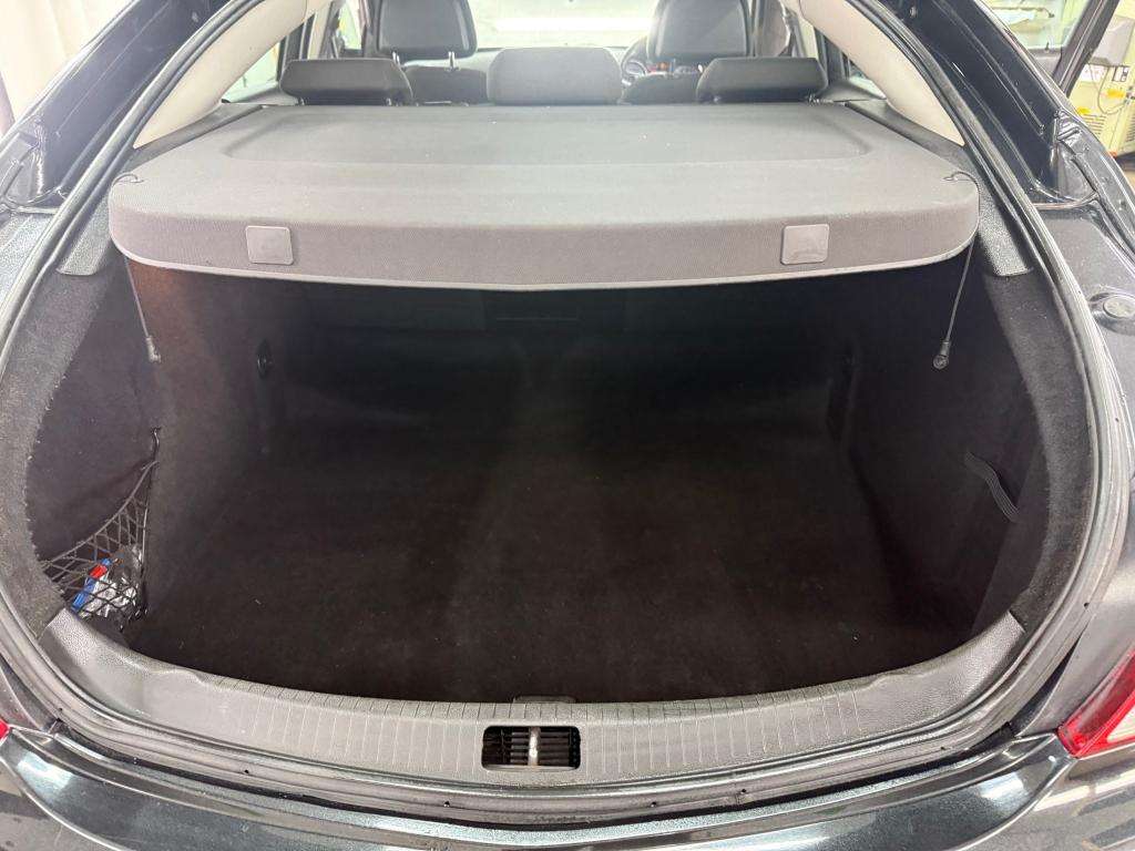 2010 VAUXHALL INSIGNIA 2010 VAUXHALL INSIGNIA