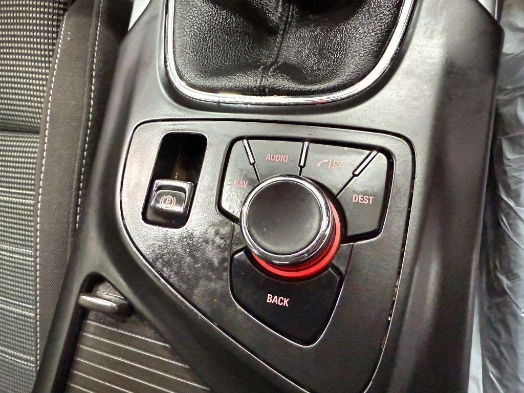 2010 VAUXHALL INSIGNIA 2010 VAUXHALL INSIGNIA