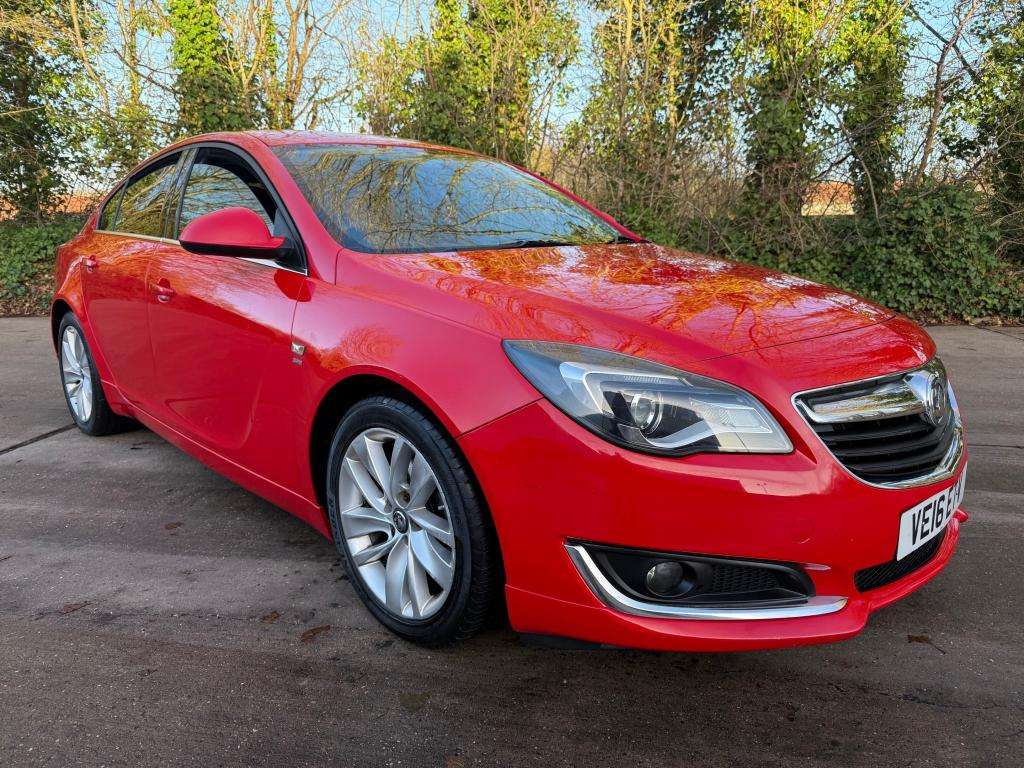 Check out this Vauxhall Insignia 2016 Diesel Manual