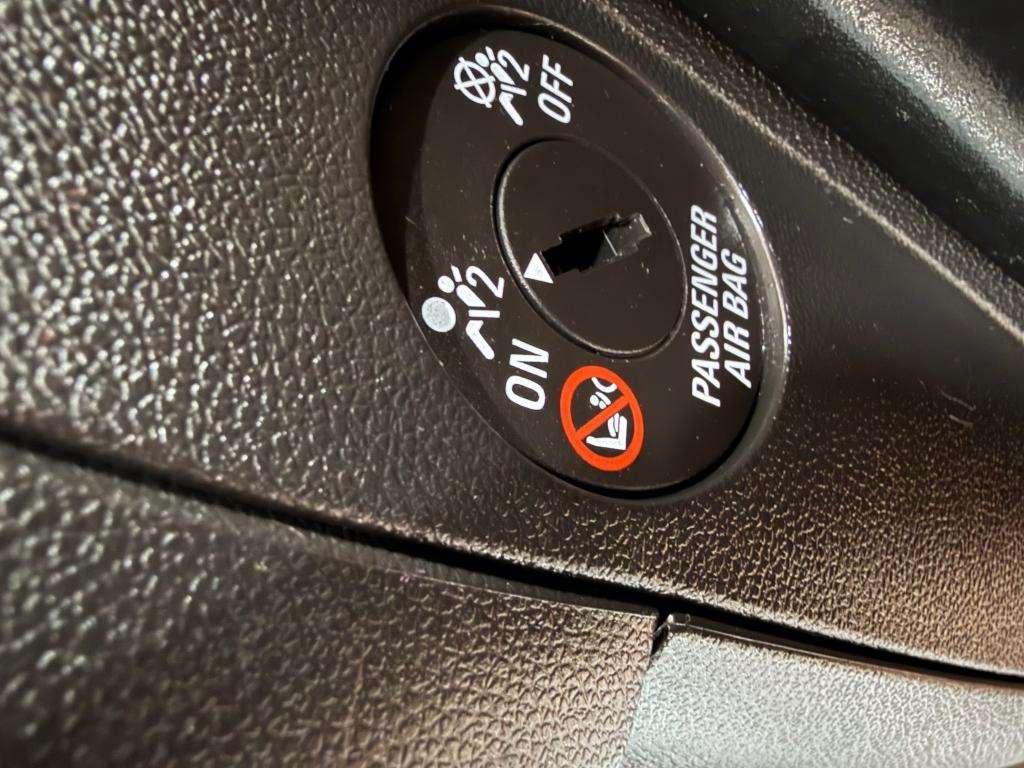 2014 VAUXHALL ADAM 2014 VAUXHALL ADAM