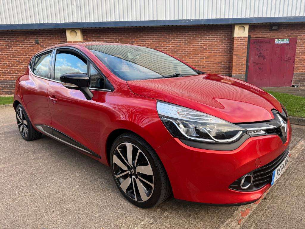 Check out this Renault Clio 2014 Diesel Manual